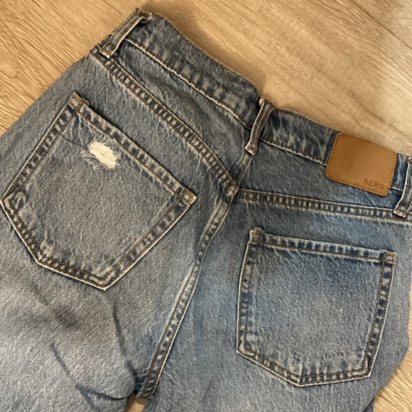 Aeropostale Mom Jeans - Picture 4 of 5